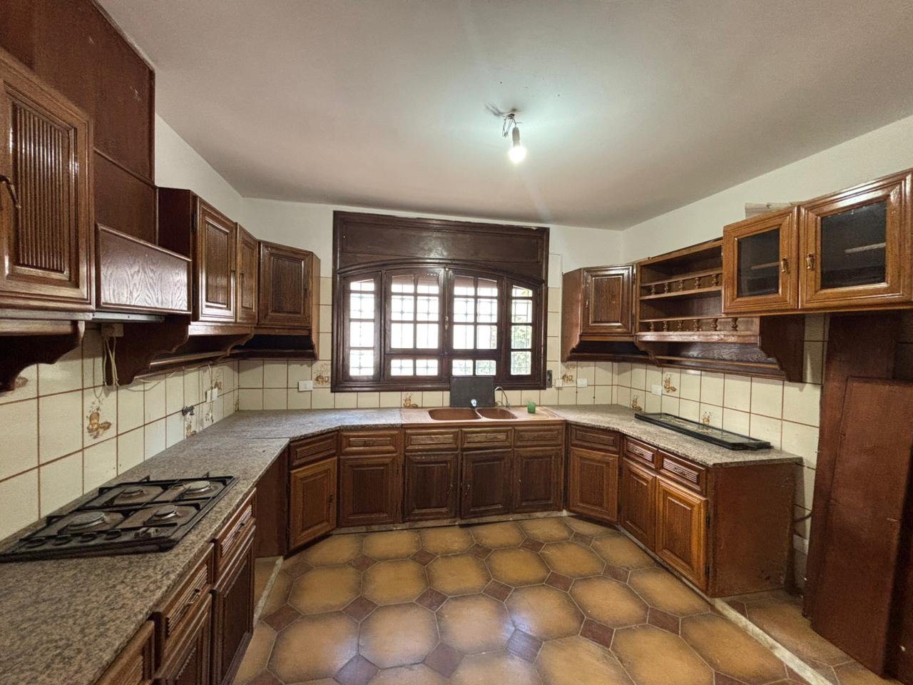 Ariana Ville&nbsp;El Menzah 6&nbsp;Location&nbsp;Maisons&nbsp;Villa usage bureautique a menzah 6