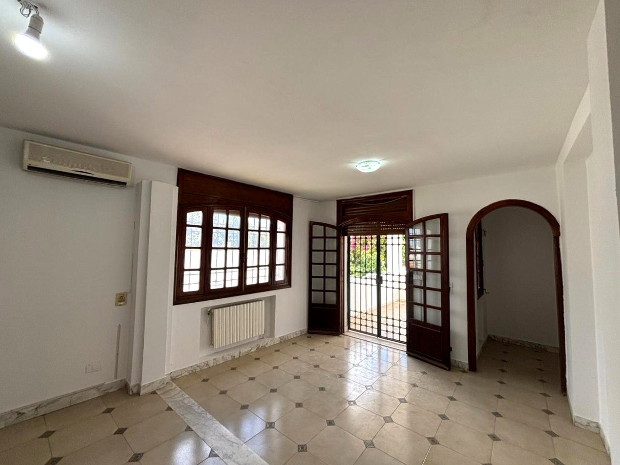 Ariana Ville&nbsp;El Menzah 6&nbsp;Location&nbsp;Maisons&nbsp;Villa usage bureautique a menzah 6