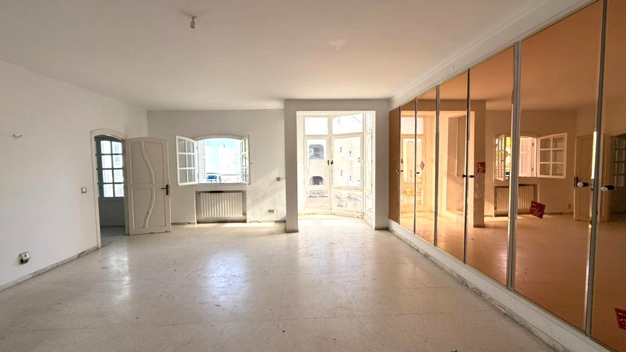 Ariana Ville&nbsp;El Menzah 8&nbsp;Location&nbsp;Maisons&nbsp;Villa s6 usage bureautique a menzah 8