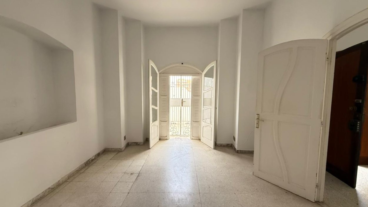 Ariana Ville&nbsp;El Menzah 8&nbsp;Location&nbsp;Maisons&nbsp;Villa s6 usage bureautique a menzah 8