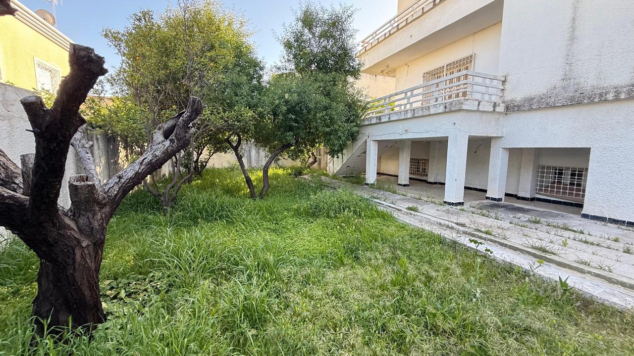 Ariana Ville&nbsp;El Menzah 6&nbsp;Vente&nbsp;Maisons&nbsp;Villa de 660 m a menzah 6