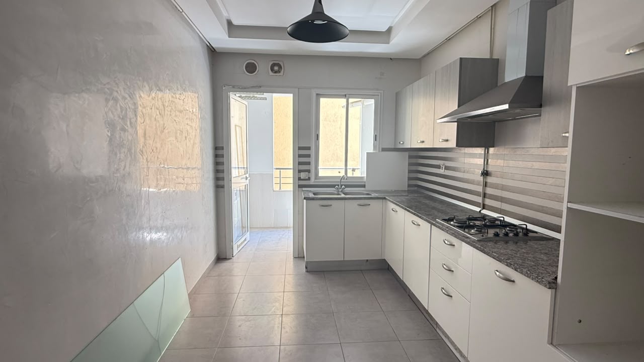 El Menzah&nbsp;El Menzah 9&nbsp;Vente&nbsp;Appart. 4 pi�ces&nbsp;Appartement s4 de 211 m menzah 9c