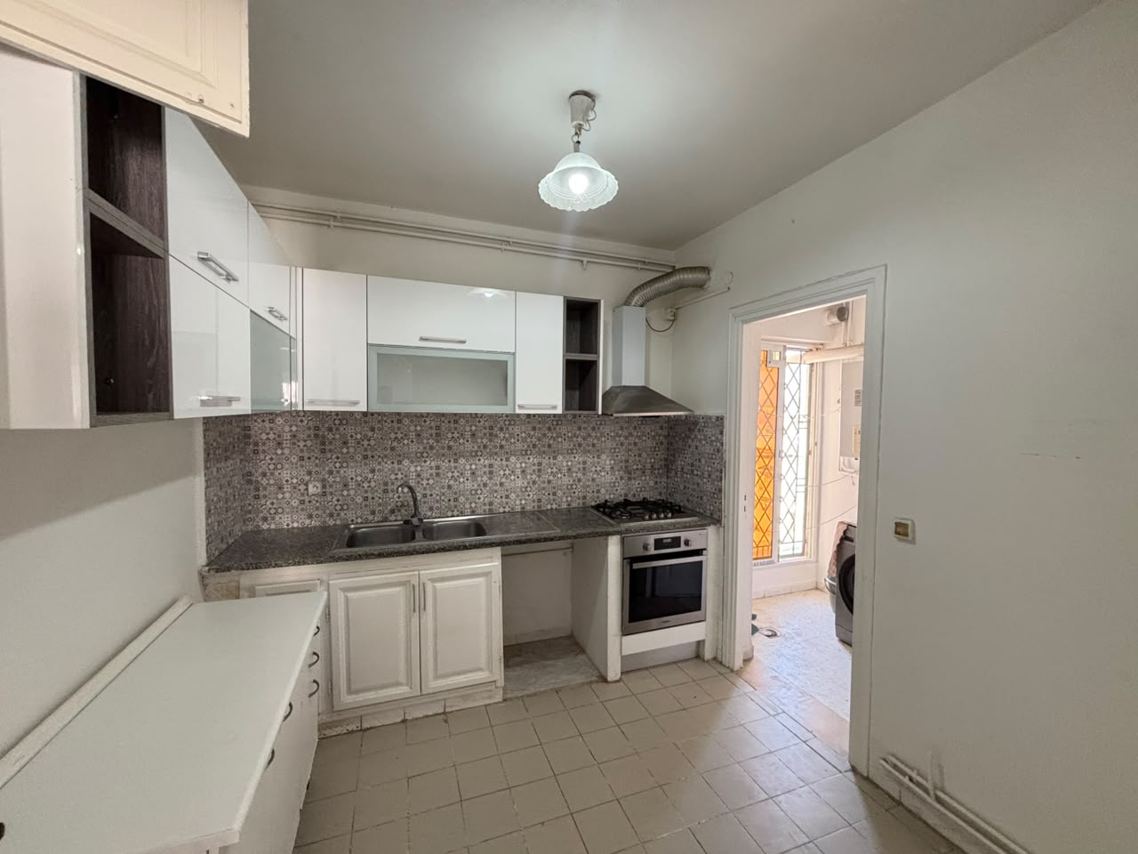La Soukra&nbsp;Borj Louzir&nbsp;Location&nbsp;Appart. 3 pi�ces&nbsp;Appartement s3 behi ladghem