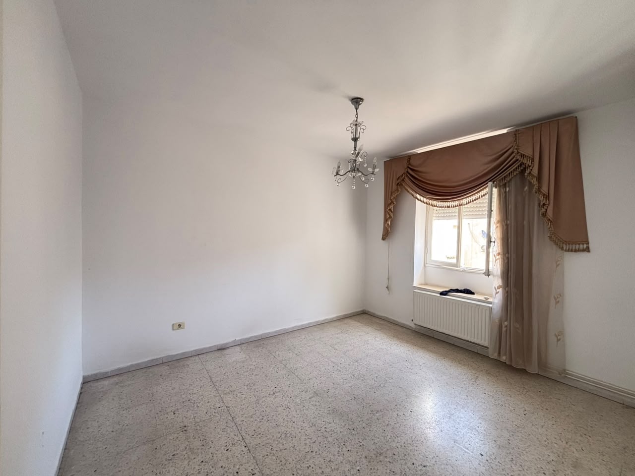 La Soukra&nbsp;Borj Louzir&nbsp;Location&nbsp;Appart. 3 pi�ces&nbsp;Appartement s3 behi ladghem