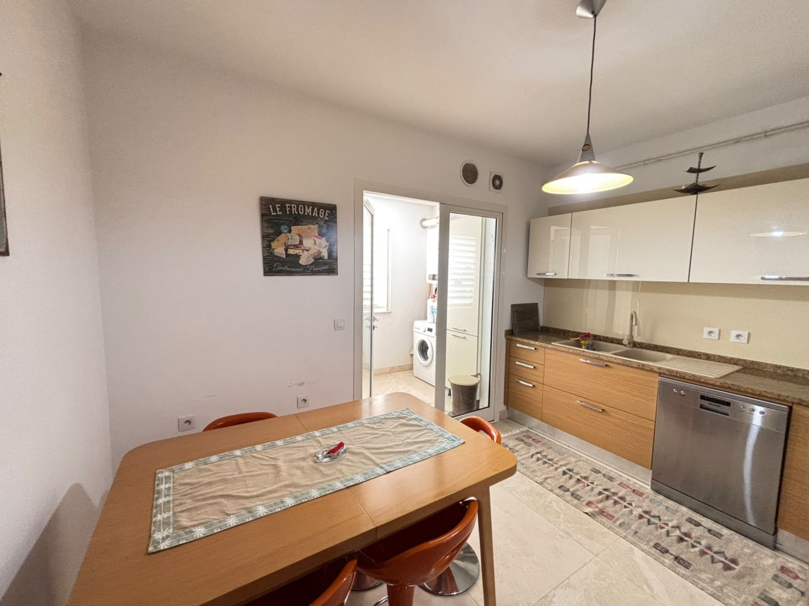 Ariana Ville&nbsp;El Menzah 5&nbsp;Location&nbsp;Appart. 3 pi�ces&nbsp;Appartement s3 a menzah 5