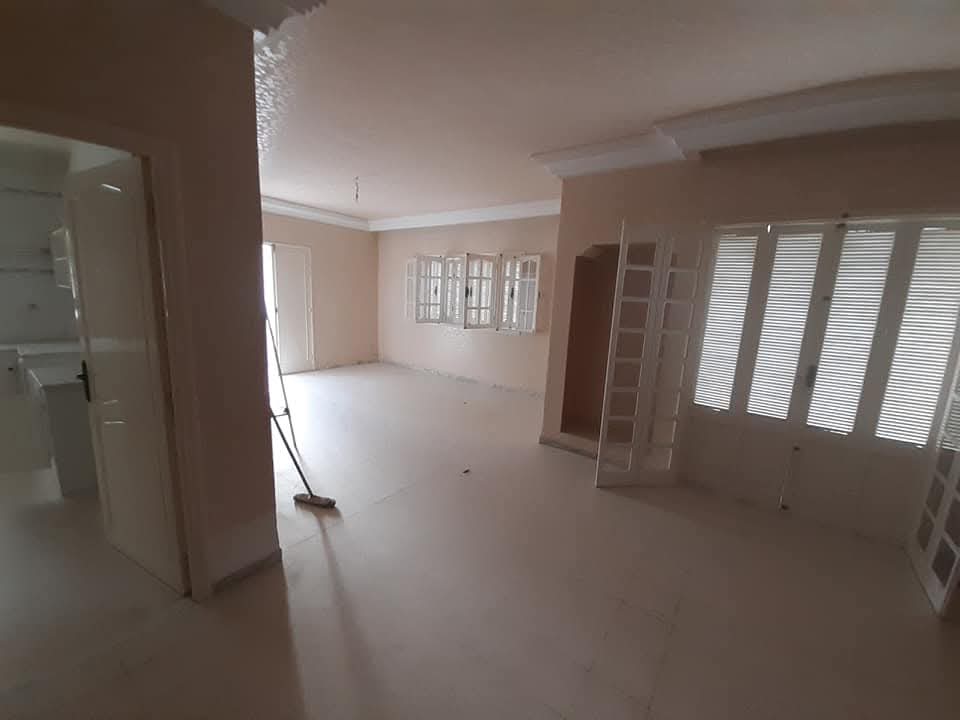 Ariana Ville&nbsp;El Menzah 5&nbsp;Location&nbsp;Maisons&nbsp;Etage de villa s plus 3 � el manzah 5 wb1548