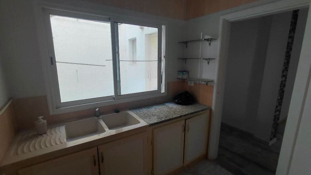 Mnihla&nbsp;Jardins d'el Menzah&nbsp;Location&nbsp;Appart. 2 pi�ces&nbsp;S plus 1 aux jardins d'el menzah 2  wb4320