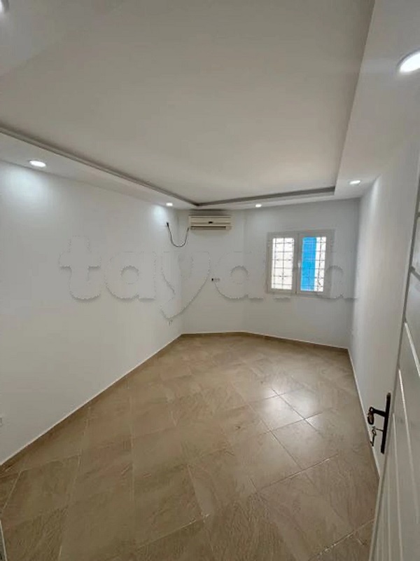 El Omrane&nbsp;El Omrane&nbsp;Location&nbsp;Appart. 1 pi�ce&nbsp;Studio s0 hst a france ville wb4292
