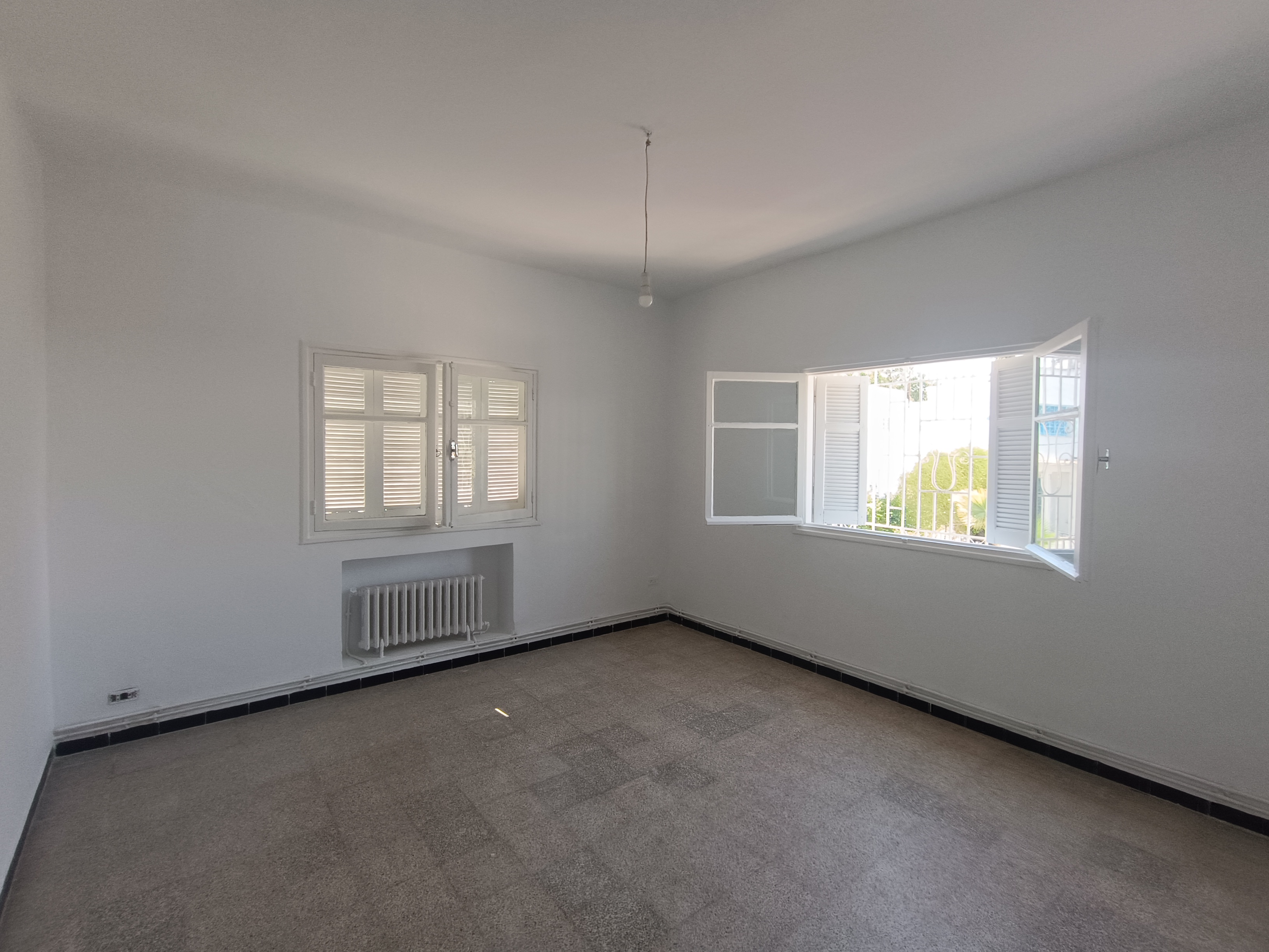 El Menzah&nbsp;Mutuelle Ville&nbsp;Location&nbsp;Appart. 3 pi�ces&nbsp;Appart dans un etg de villa mutuelleville