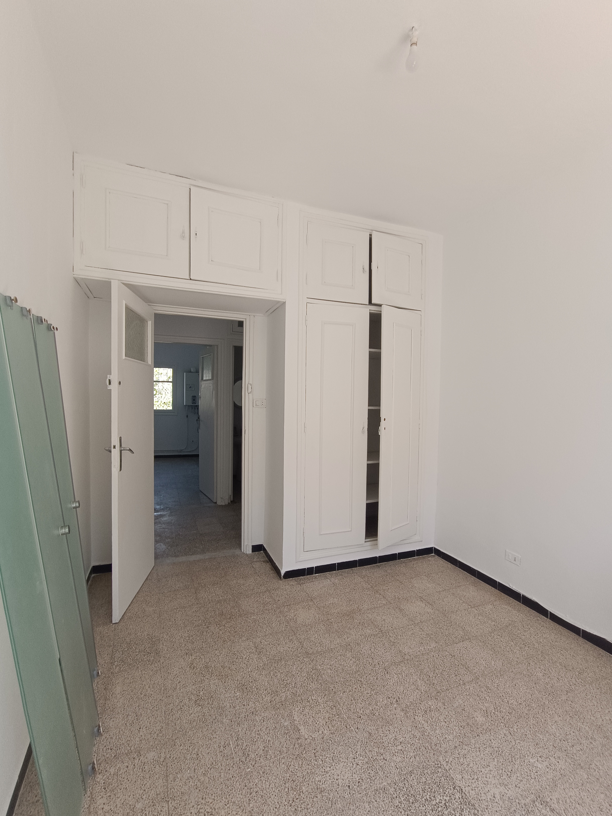 El Menzah&nbsp;Mutuelle Ville&nbsp;Location&nbsp;Appart. 3 pi�ces&nbsp;Appart dans un etg de villa mutuelleville