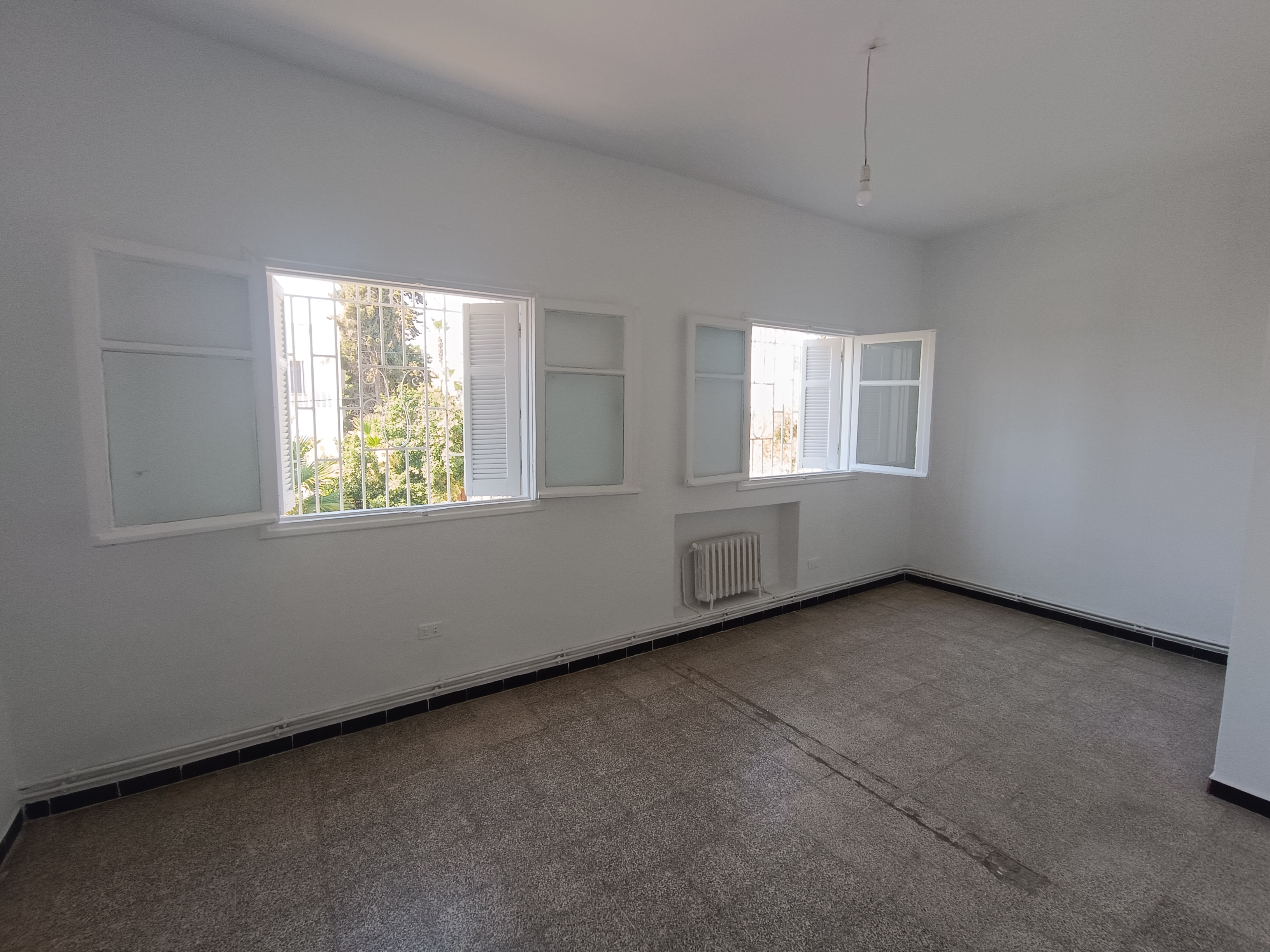 El Menzah&nbsp;Mutuelle Ville&nbsp;Location&nbsp;Appart. 3 pi�ces&nbsp;Appart dans un etg de villa mutuelleville