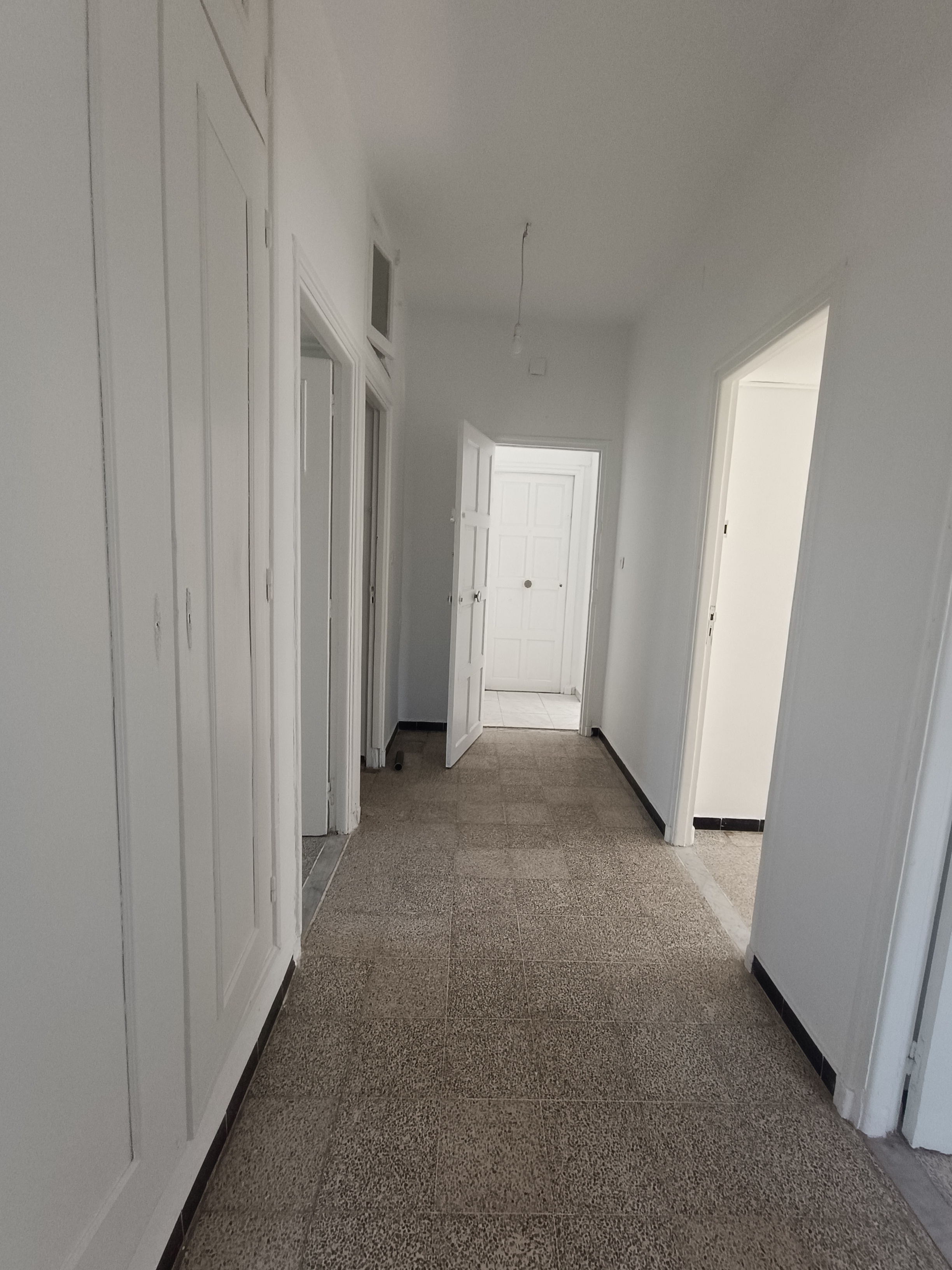 El Menzah&nbsp;Mutuelle Ville&nbsp;Location&nbsp;Appart. 3 pi�ces&nbsp;Appart dans un etg de villa mutuelleville