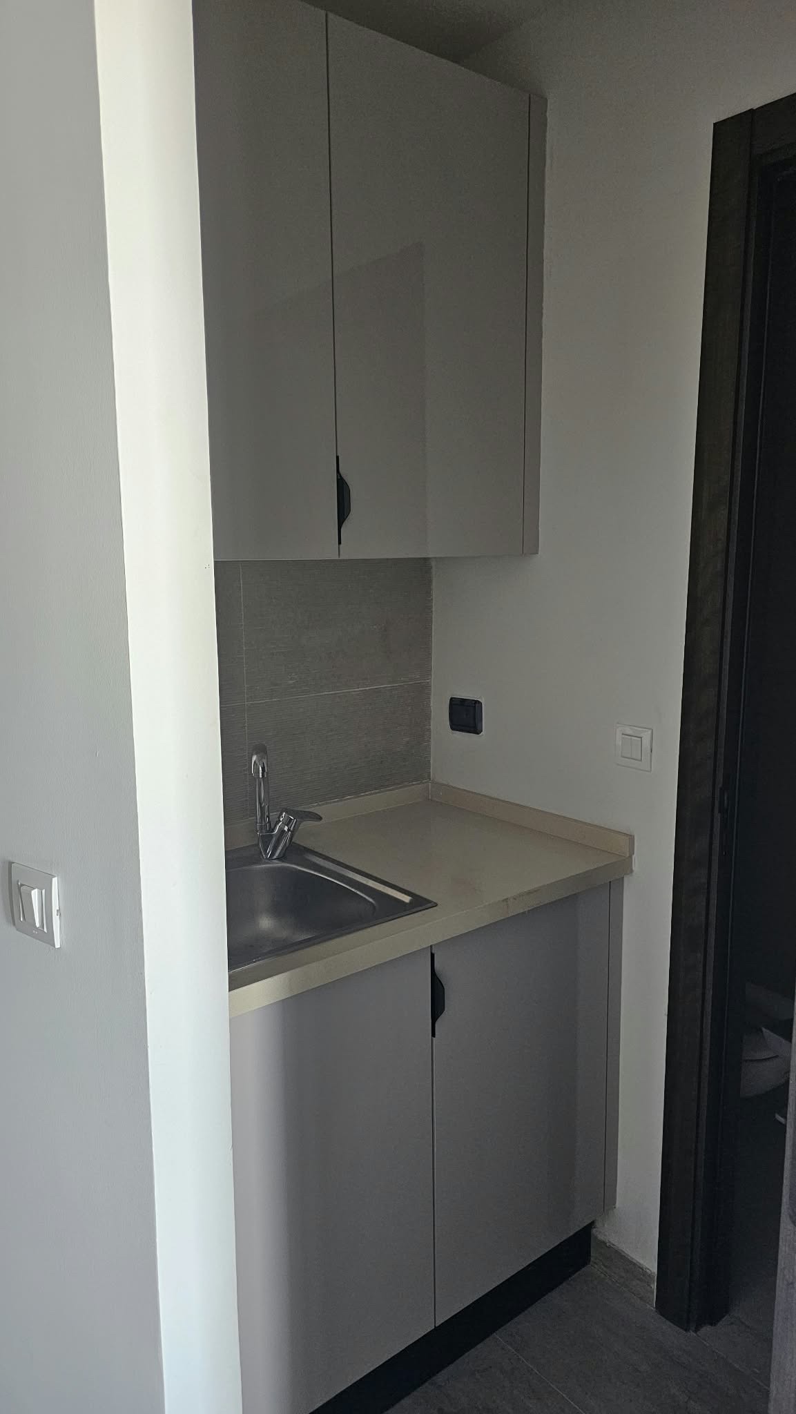 El Mourouj&nbsp;El Mourouj&nbsp;Location&nbsp;Appart. 2 pi�ces&nbsp;A louver convient pour medecin ou autre