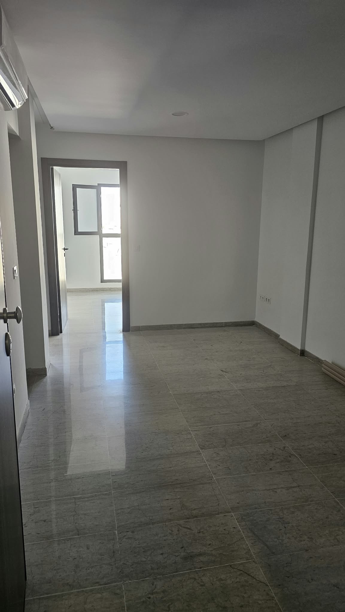 El Mourouj&nbsp;El Mourouj&nbsp;Location&nbsp;Appart. 2 pi�ces&nbsp;A louver convient pour medecin ou autre
