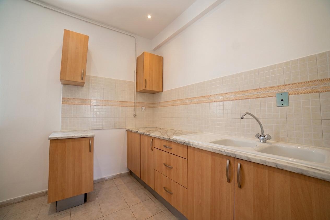La Marsa&nbsp;El Aouina&nbsp;Location&nbsp;Appart. 3 pi�ces&nbsp;Narjess 1 laouina