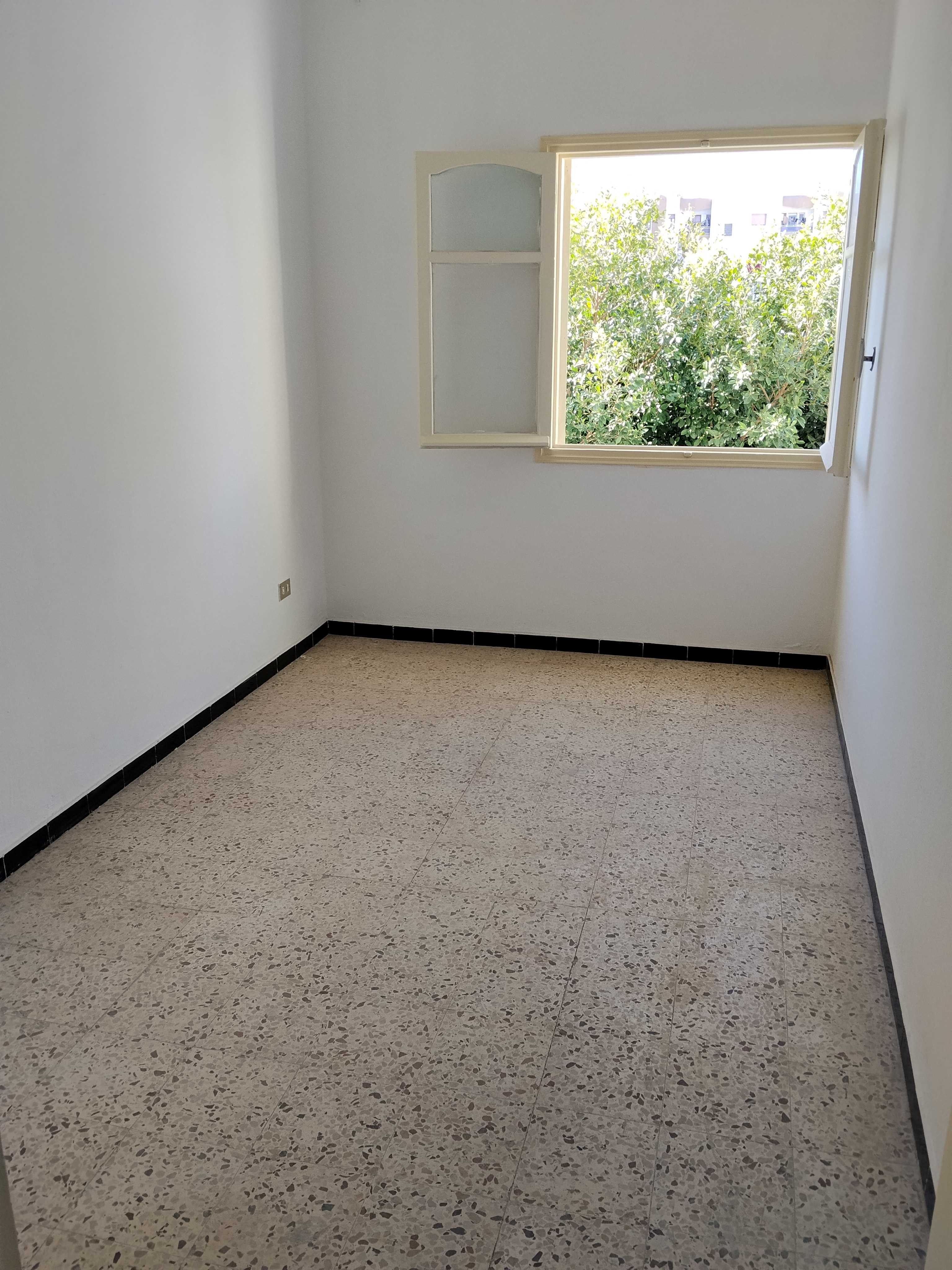Sfax Ville&nbsp;Sfax&nbsp;Location&nbsp;Appart. 2 pi�ces&nbsp;Appartement 2 pi�ces usage bureau ou habitation
