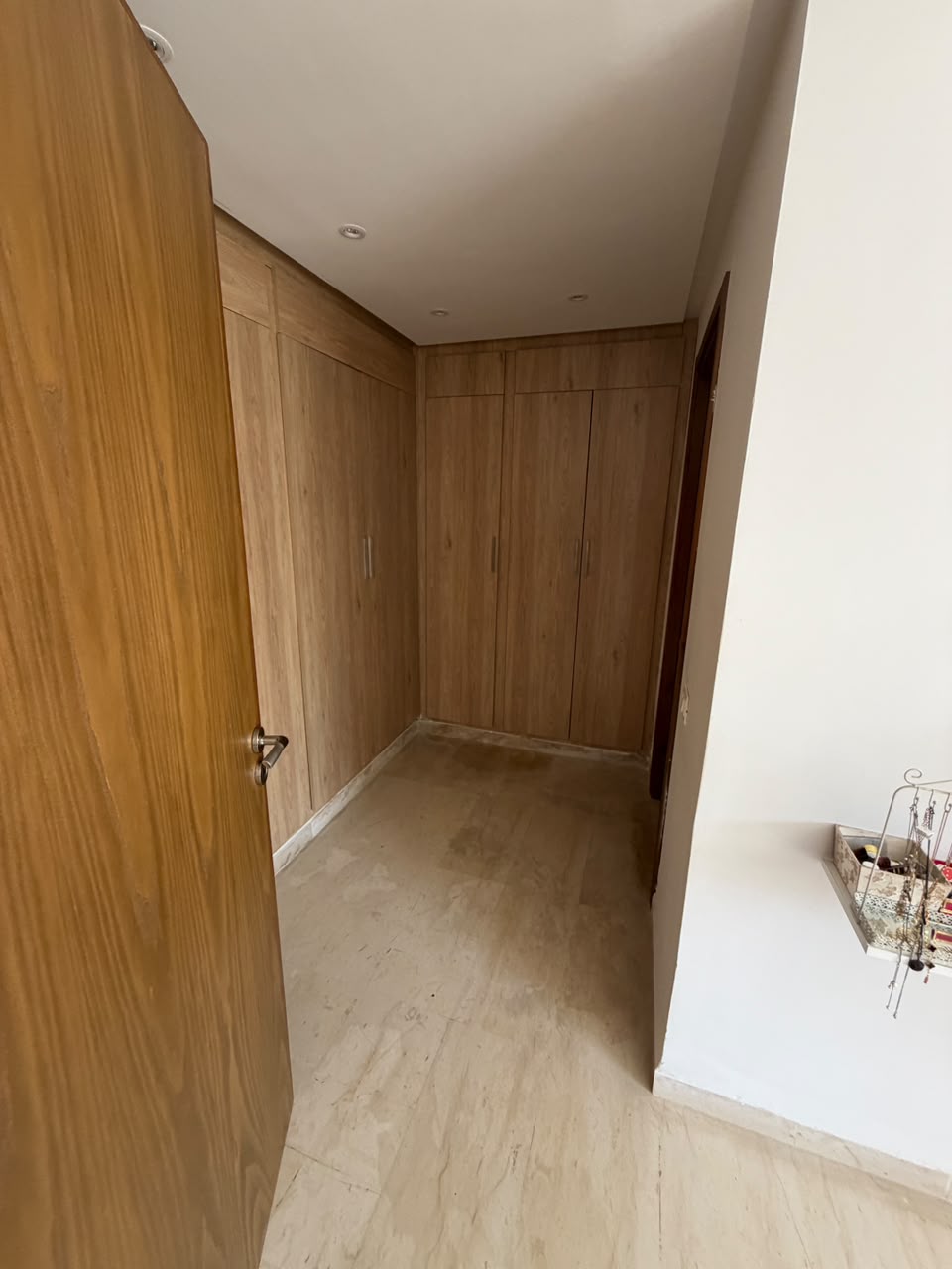 Mnihla&nbsp;Jardins d'el Menzah&nbsp;Vente&nbsp;Maisons&nbsp;2en1 villa jumel�e avec rdj ind�pendant