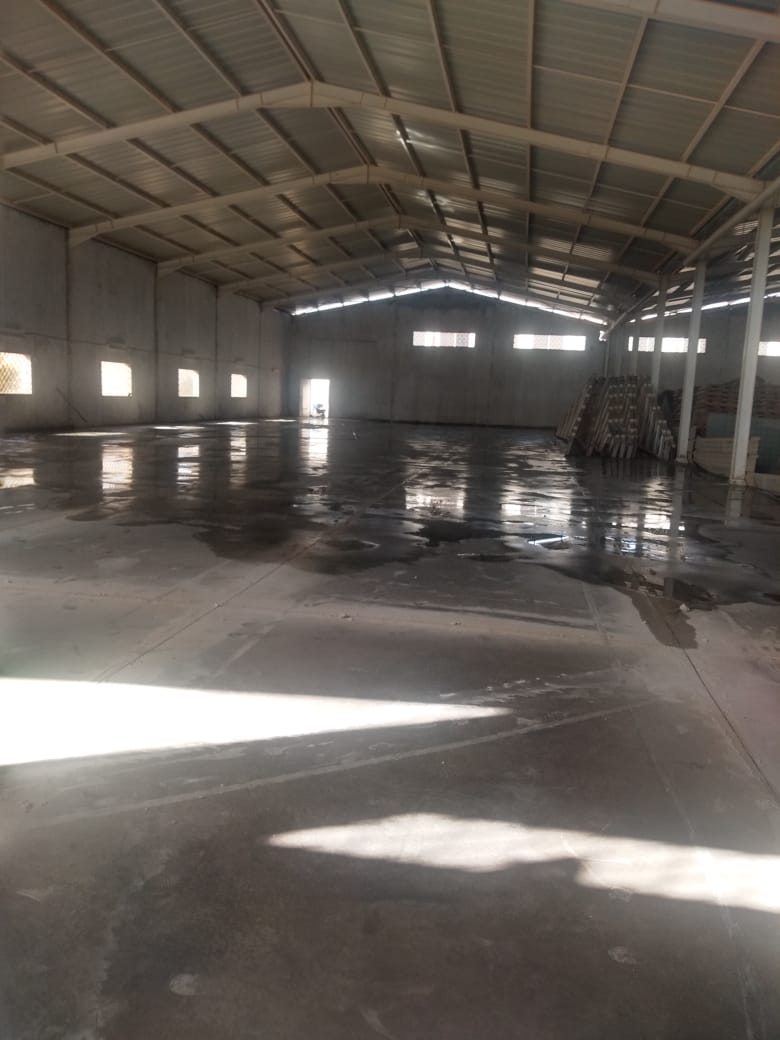 Fouchana&nbsp;Naassen&nbsp;Location&nbsp;Autre&nbsp;1000 � 2000m2 local industrielle � naassen