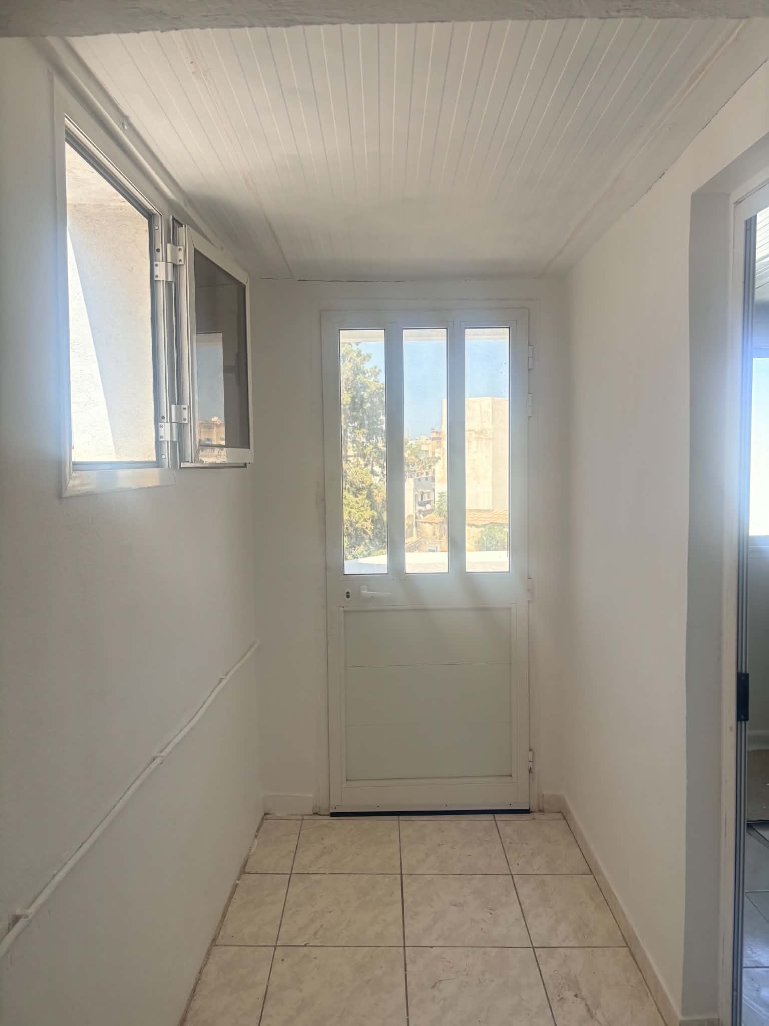 Bab Souika&nbsp;Bab El Khadra&nbsp;Location&nbsp;Appart. 1 pi�ce&nbsp;Appartement lumineux