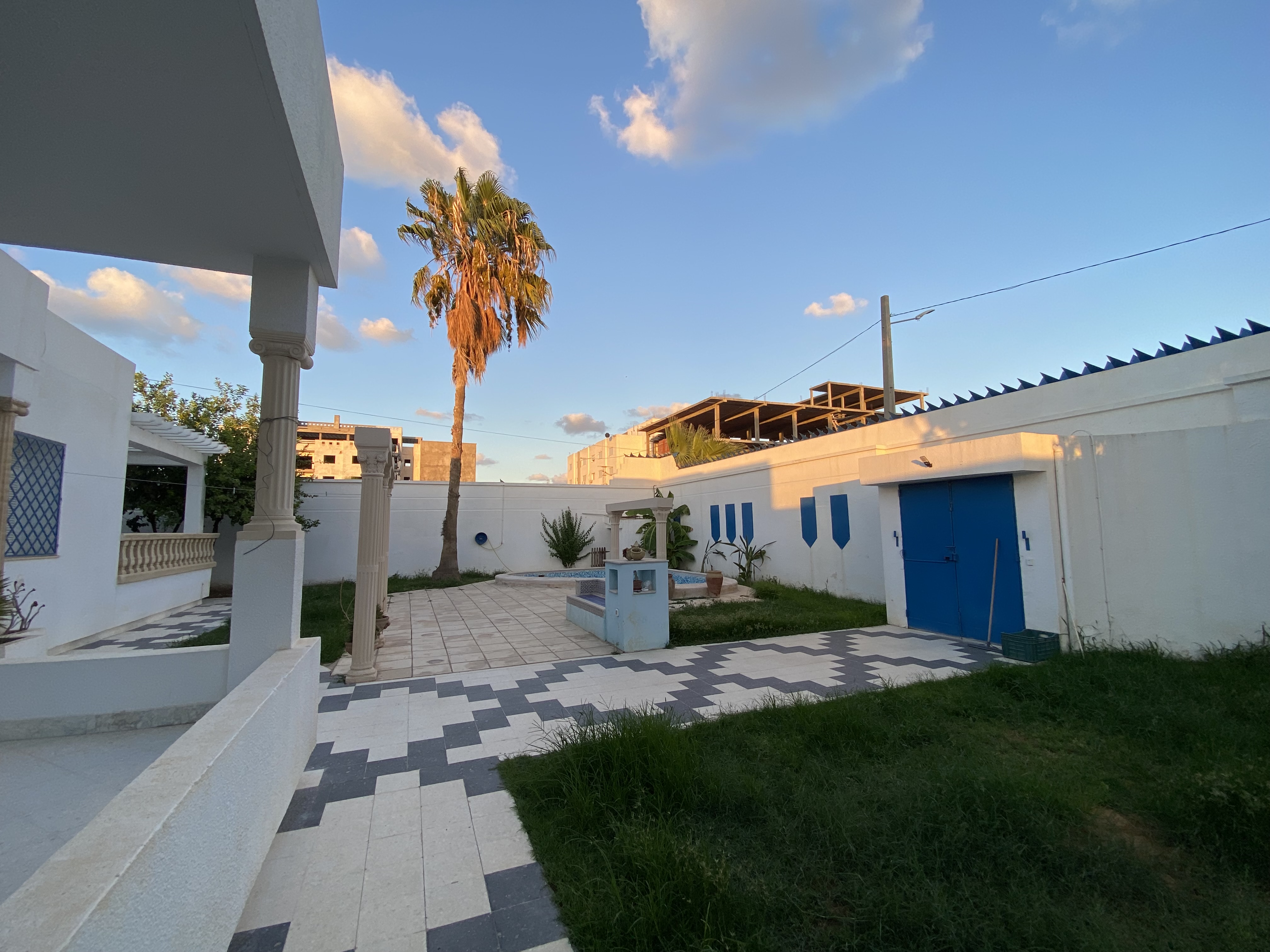 La Marsa&nbsp;Cite El Ouns&nbsp;Location&nbsp;Maisons&nbsp;Villa de maitre plein pied