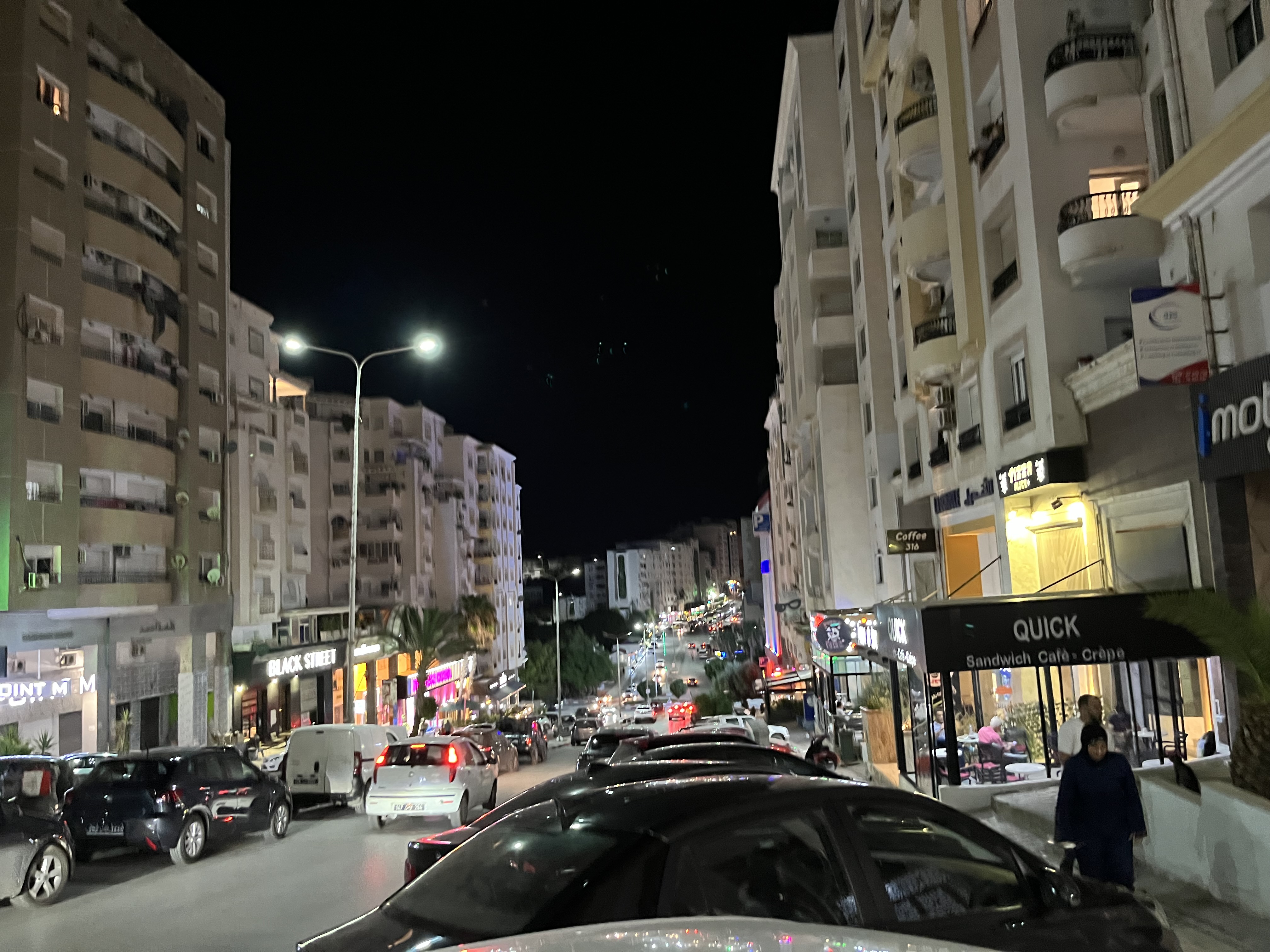 El Menzah&nbsp;Cite Faiza&nbsp;Location&nbsp;Appart. 2 pi�ces&nbsp;Bel appartement � ennasr 1