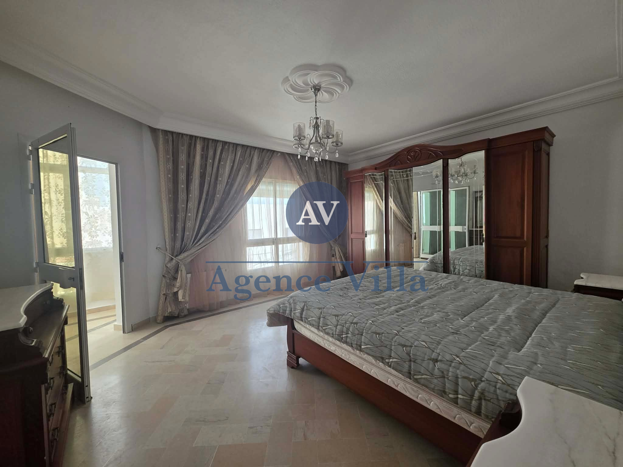 La Marsa&nbsp;Sidi Daoud&nbsp;Location&nbsp;Maisons&nbsp;Triplex s4 meubl� � la marsa