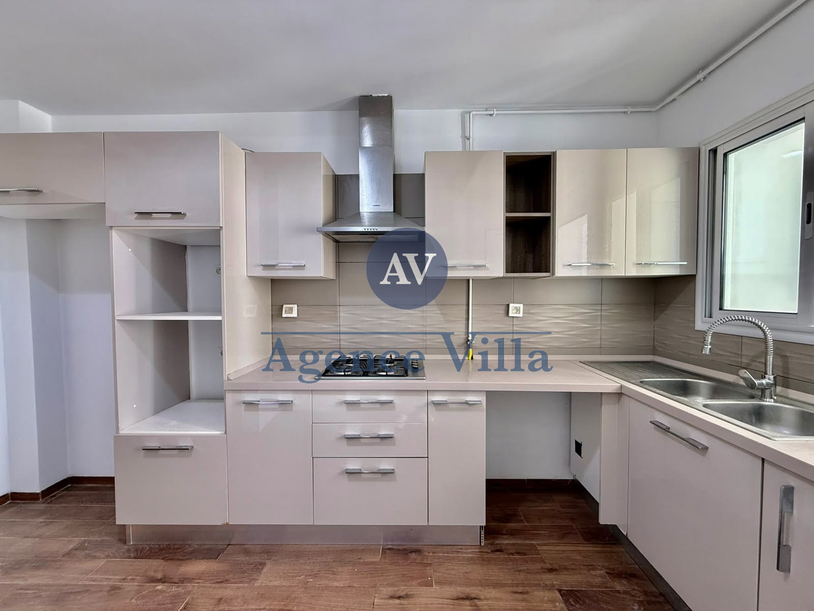 Ain Zaghouan&nbsp;Jardins de Carthage&nbsp;Location&nbsp;Appart. 3 pi�ces&nbsp;Un appartement s2 aux jardins de carthage