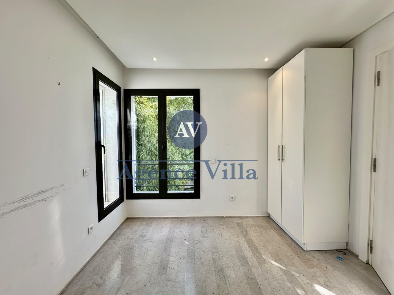 La Marsa&nbsp;Gammart&nbsp;Location&nbsp;Maisons&nbsp;Villa s4 avec jardin et garage � gammarth