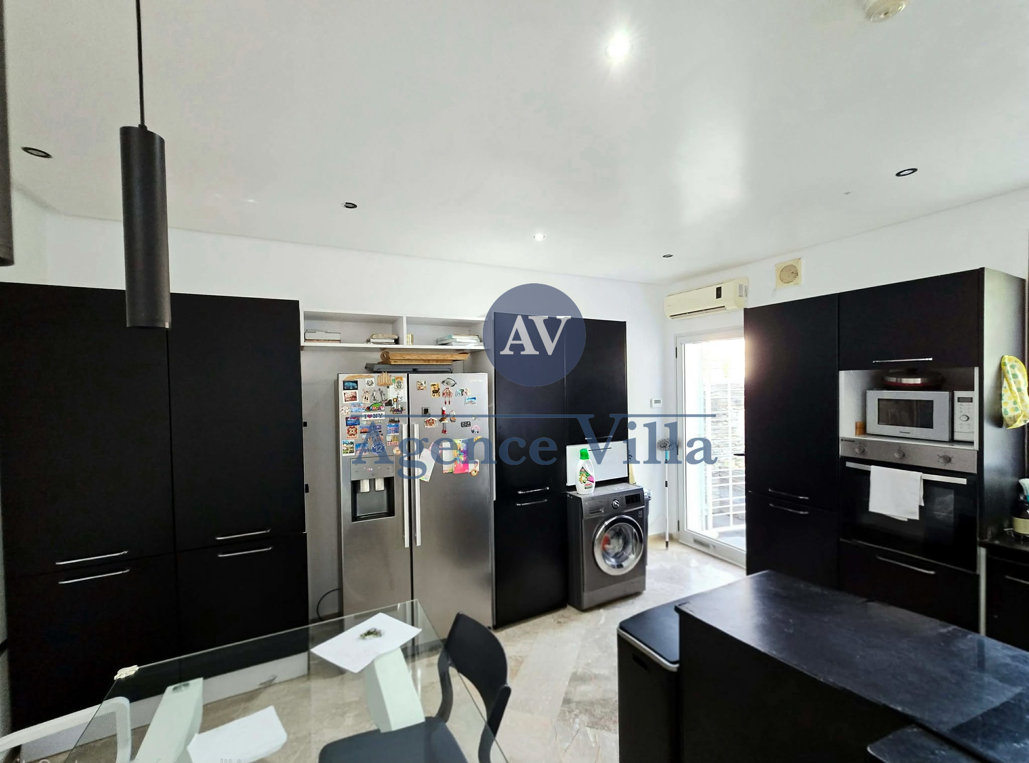 La Marsa&nbsp;Gammart&nbsp;Location&nbsp;Maisons&nbsp;Une superbe villa s4 avec piscine � gammarth
