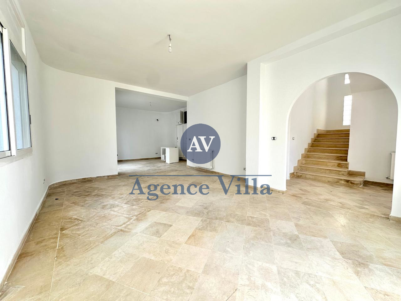 La Marsa&nbsp;Marsa Ennassim&nbsp;Location&nbsp;Maisons&nbsp;Villa s4 � la marsa cit� enassim