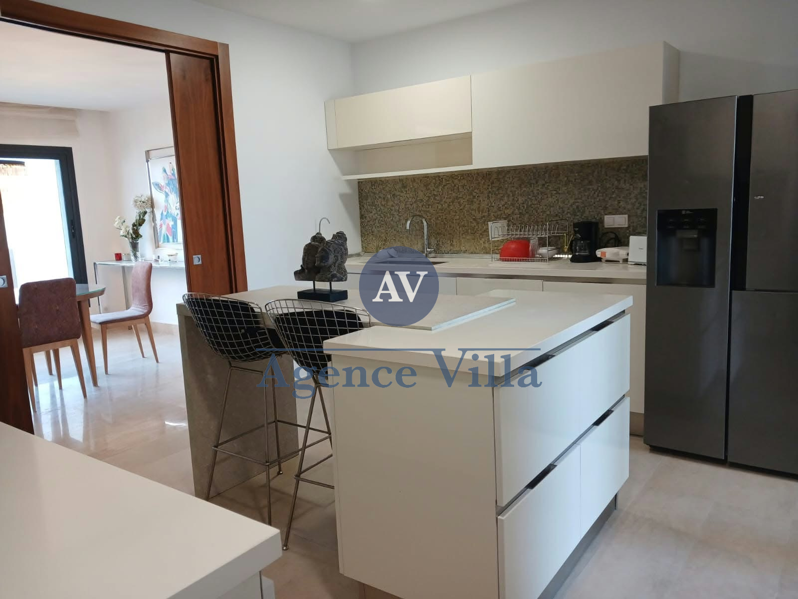 La Marsa&nbsp;Berge Du Lac&nbsp;Location&nbsp;Appart. 4 pi�ces&nbsp;Appartement s3 meubl� avec piscine au lac 2