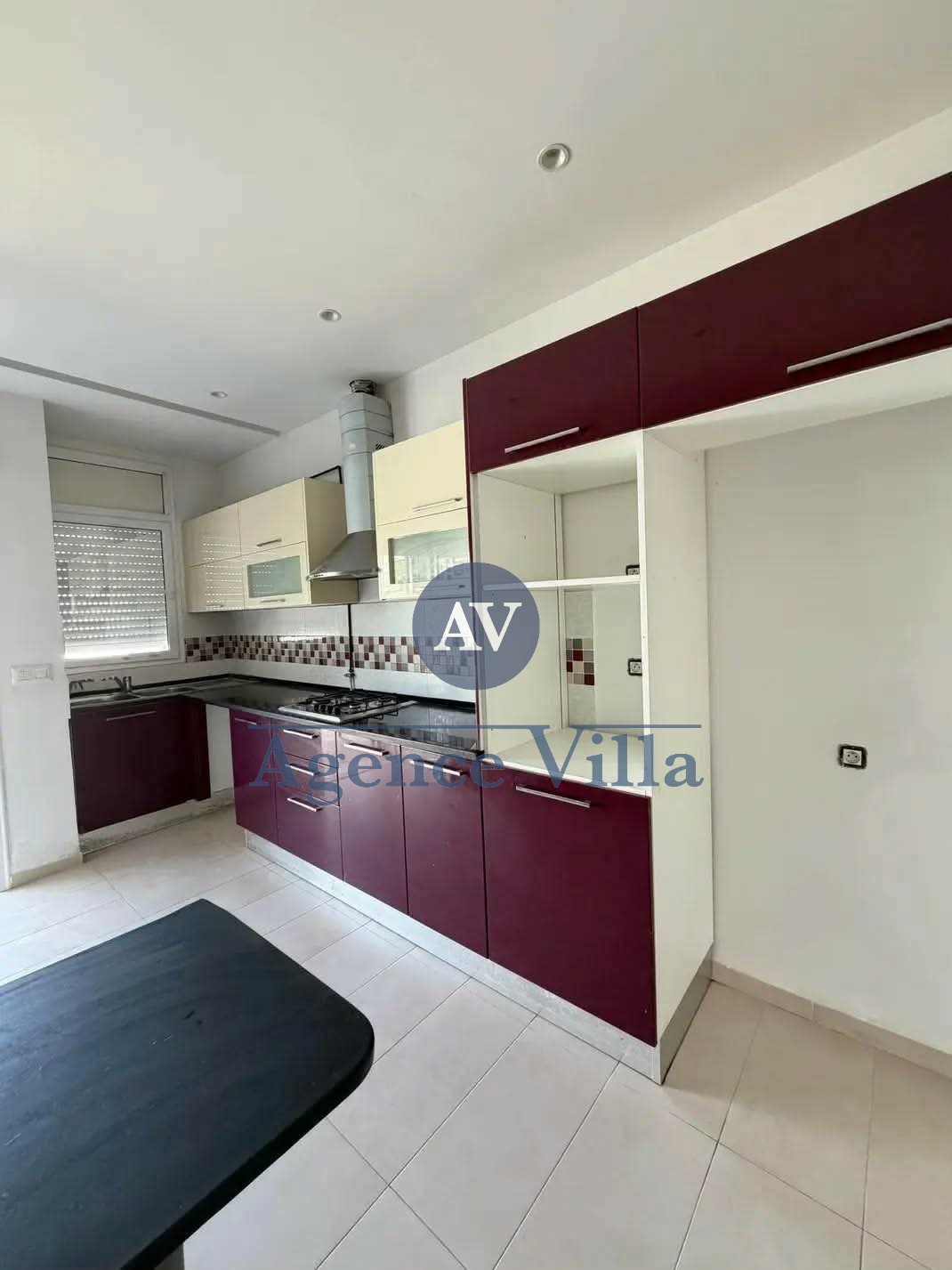 Ain Zaghouan&nbsp;Ain Zaghouan&nbsp;Location&nbsp;Maisons&nbsp;Une spacieuse villa s6 � ain zaghouan