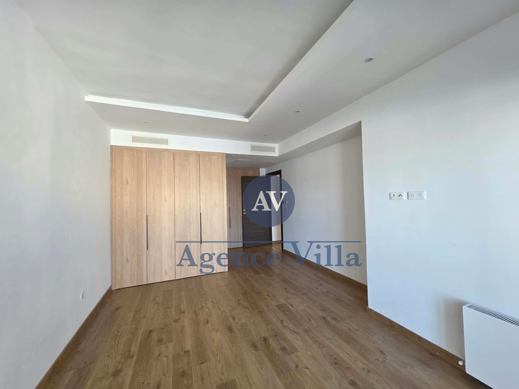 La Marsa&nbsp;Gammart&nbsp;Location&nbsp;Duplex&nbsp;Duplex s4 avec piscine et vue sur mer � gammarth