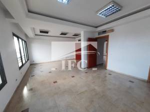 La Marsa&nbsp;Berge Du Lac&nbsp;Vente&nbsp;Appart. 1 pi�ce&nbsp;Bureau en 5 espaces120m lac 1  ref2369a
