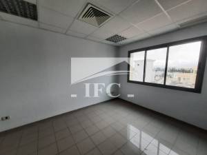 La Marsa&nbsp;Berge Du Lac&nbsp;Location&nbsp;Appart. 1 pi�ce&nbsp;Bureau en 3 espaces 240m lac 1 ref1781a
