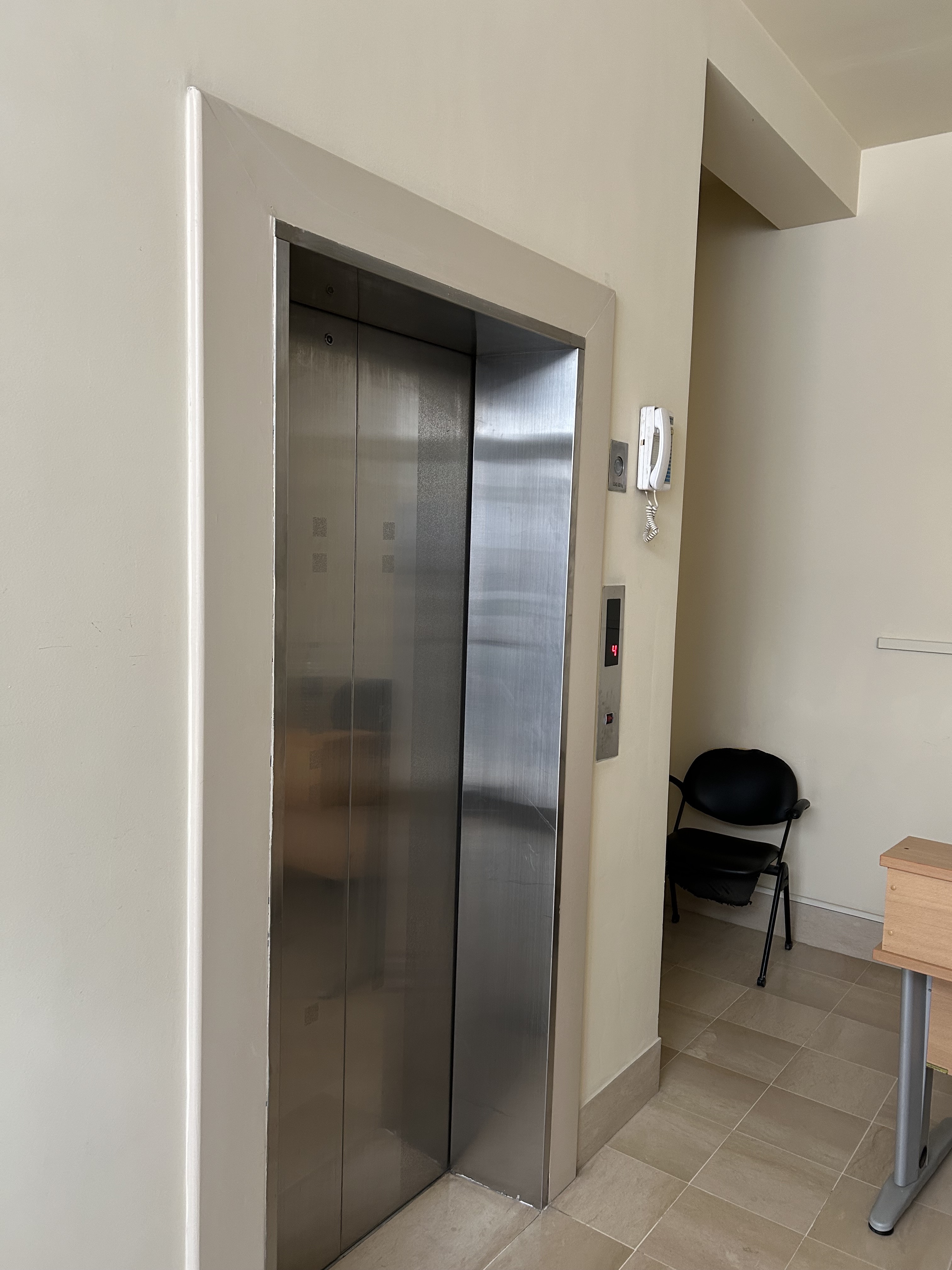 Bab Bhar&nbsp;Bab Bhar&nbsp;Location&nbsp;Surfaces&nbsp;Sh room imm l250904
