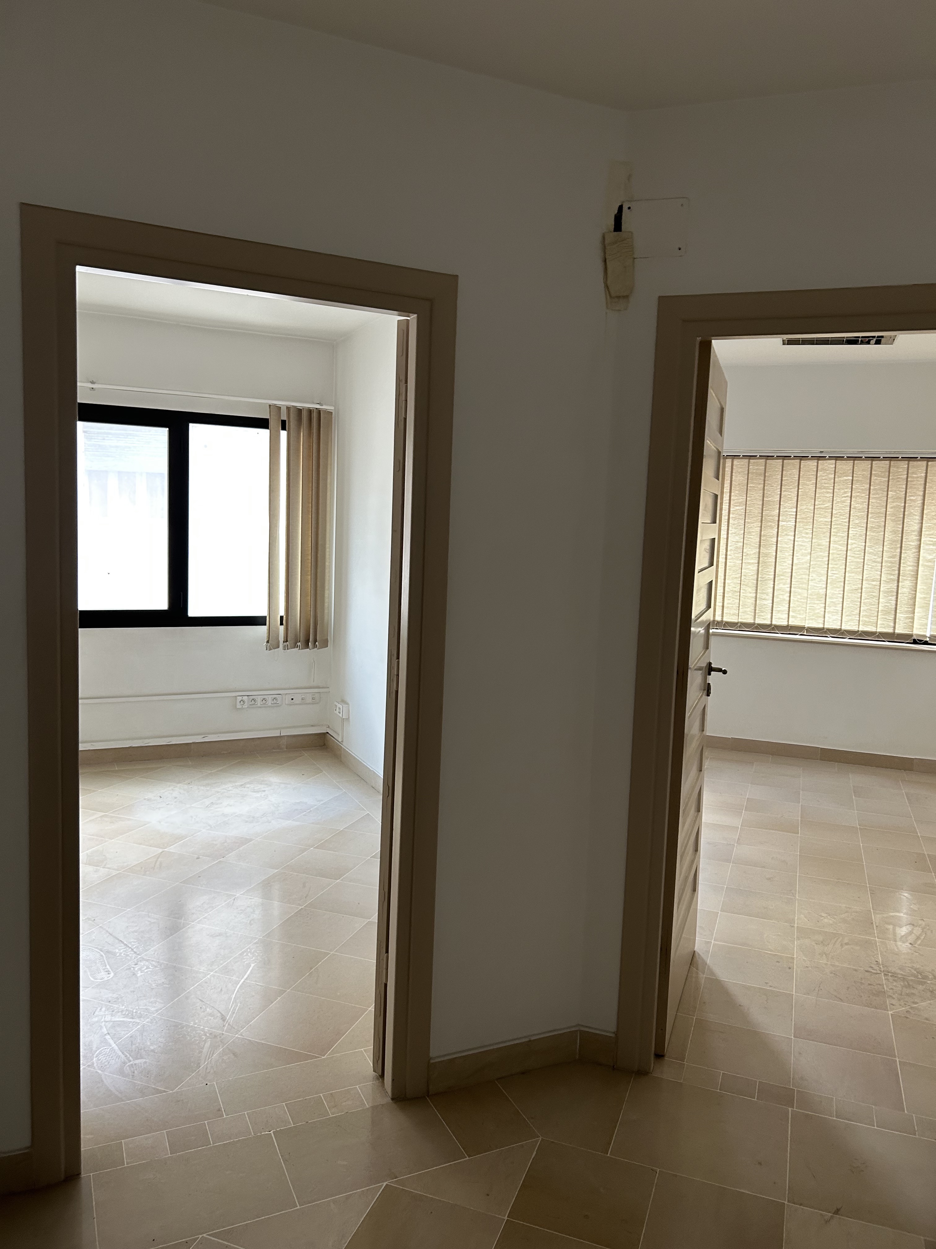 Bab Bhar&nbsp;Bab Bhar&nbsp;Location&nbsp;Surfaces&nbsp;Sh room imm l250904