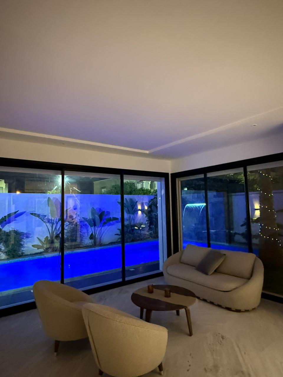 Ariana Ville&nbsp;El Menzah 8&nbsp;Vente&nbsp;Maisons&nbsp;Villa tres haut standing a menzah 8 avec piscine