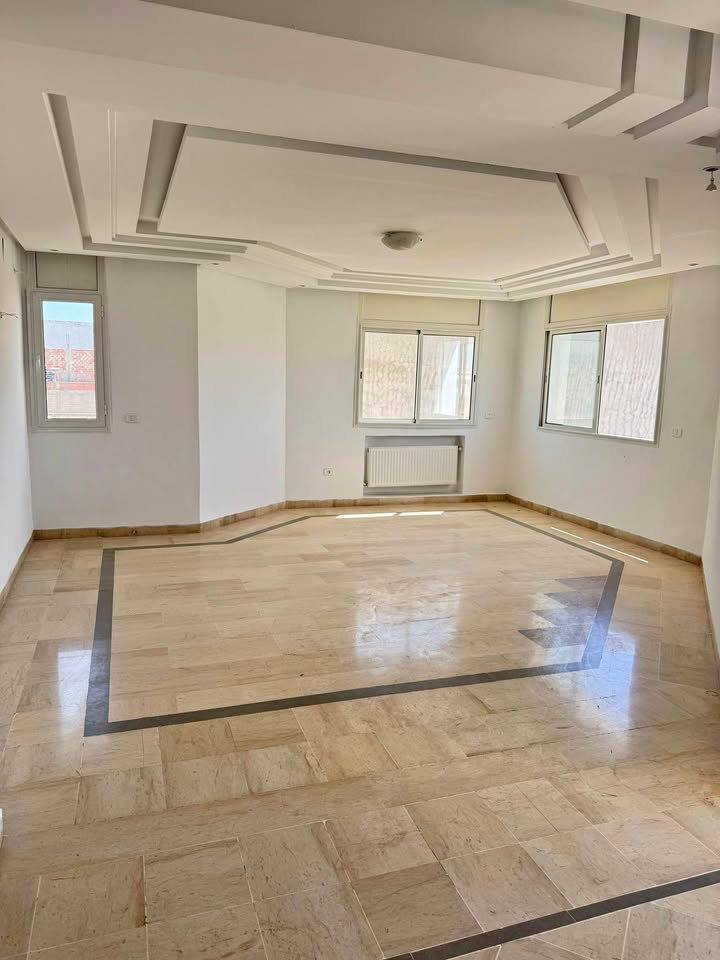La Soukra&nbsp;La Soukra&nbsp;Location&nbsp;Appart. 3 pi�ces&nbsp;Etage de villa s3 a la soukra