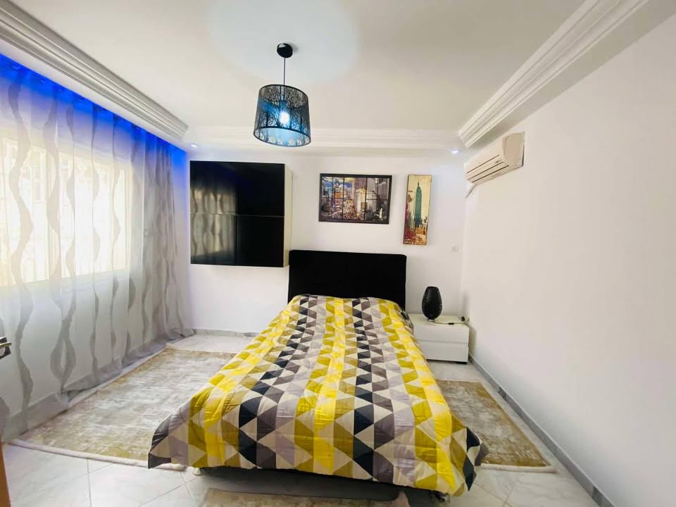 El Menzah&nbsp;El Menzah 9&nbsp;Location&nbsp;Appart. 2 pi�ces&nbsp;Bel villa s2 meubl� � menzah 9 ind�pendante