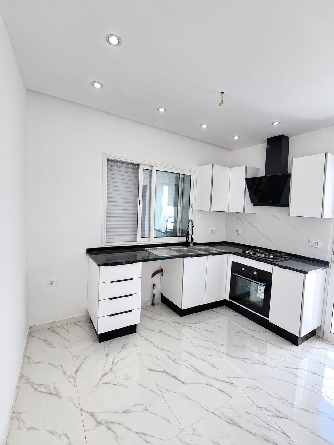 Bizerte Nord&nbsp;Cite Ain Mariem&nbsp;Vente&nbsp;Appart. 1 pi�ce&nbsp;Appartement s1 haut standing  jamais habit�