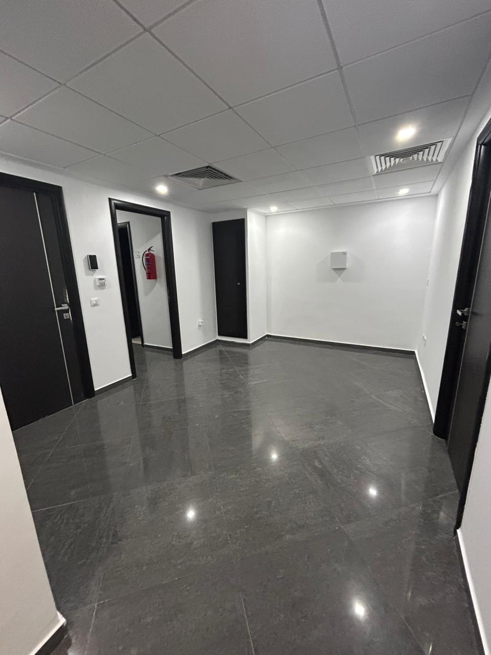 Cite El Khadra&nbsp;Zone urbaine nord&nbsp;Bureaux & Commerces&nbsp;Bureau&nbsp;Bureau h plus 3 au centre urbain nord