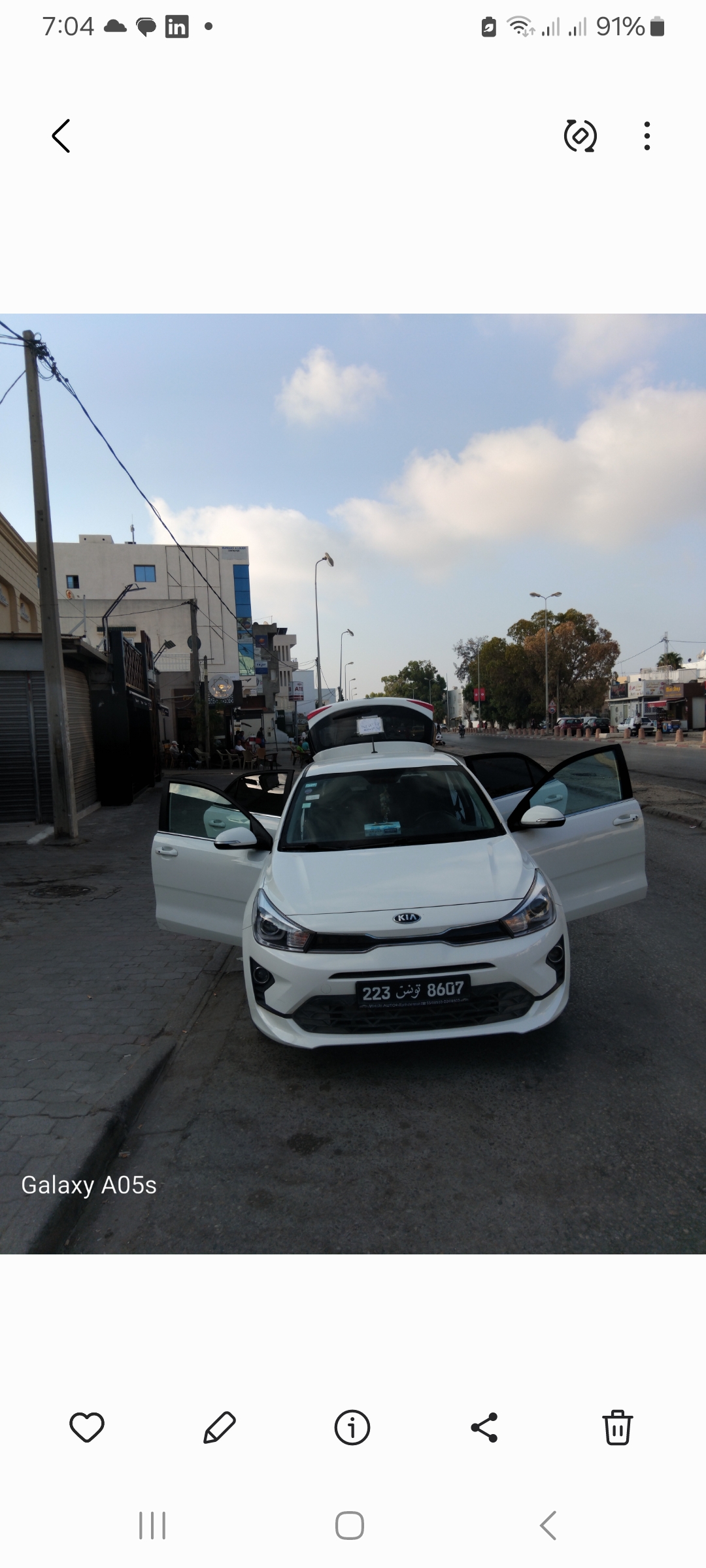 La Soukra&nbsp;Chotrana 3&nbsp;Kia&nbsp;Rio&nbsp;Kia rio sx 2021