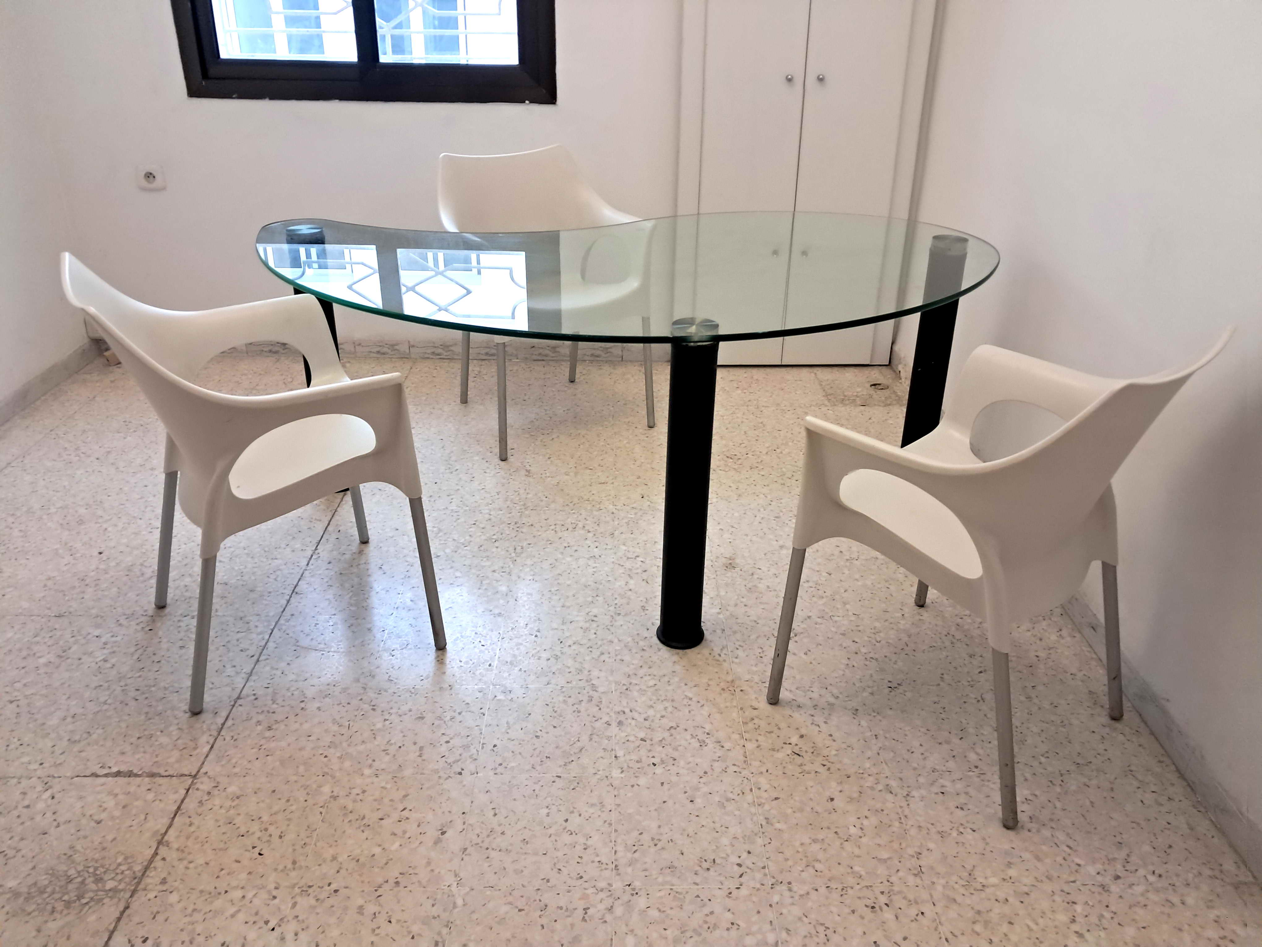 Cite El Khadra&nbsp;Zone urbaine nord&nbsp;Location&nbsp;Appart. 5 pi�ces+&nbsp;Si�ge administratif ind�pendant avec grand parking