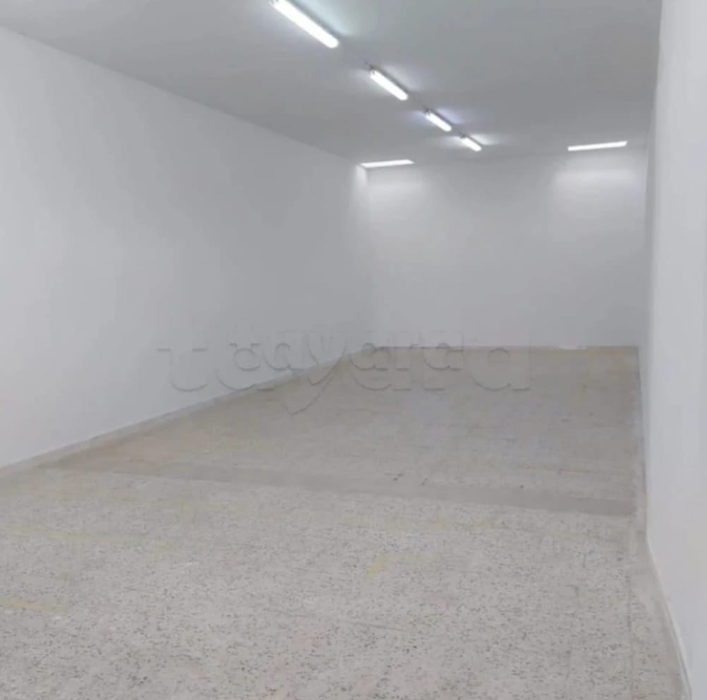 La Soukra&nbsp;Chotrana 1&nbsp;Location&nbsp;Surfaces&nbsp;D�p�t � la soukra 320m