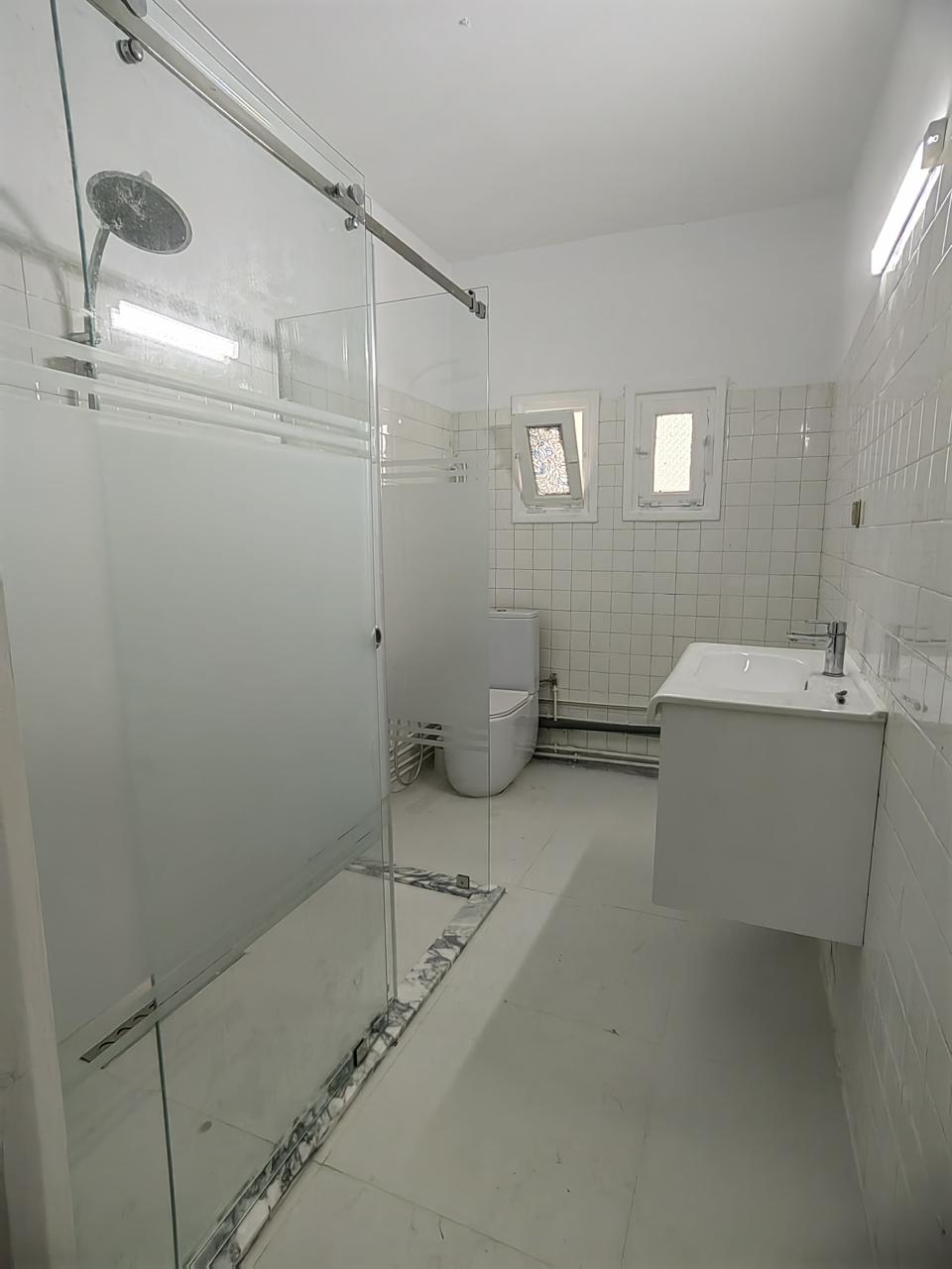 Ariana Ville&nbsp;El Menzah 5&nbsp;Location&nbsp;Appart. 4 pi�ces&nbsp;Triplex s plus 3 aux uv4 menzah 5
