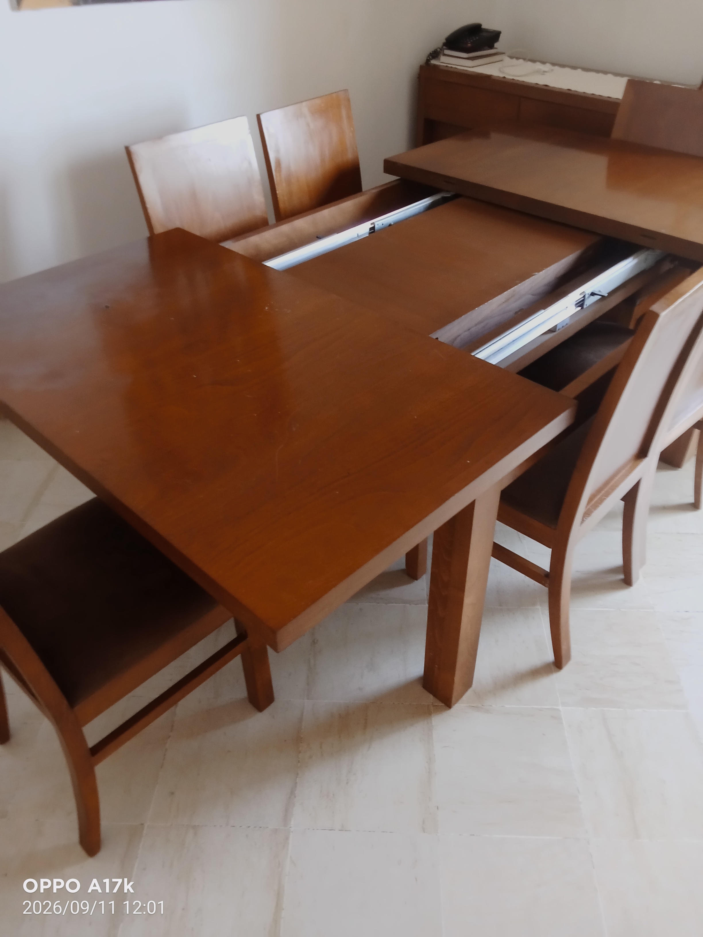 Ain Zaghouan&nbsp;Jardins de Carthage&nbsp;Salon - Salle � manger &nbsp;Salle � manger&nbsp;Salle a manger