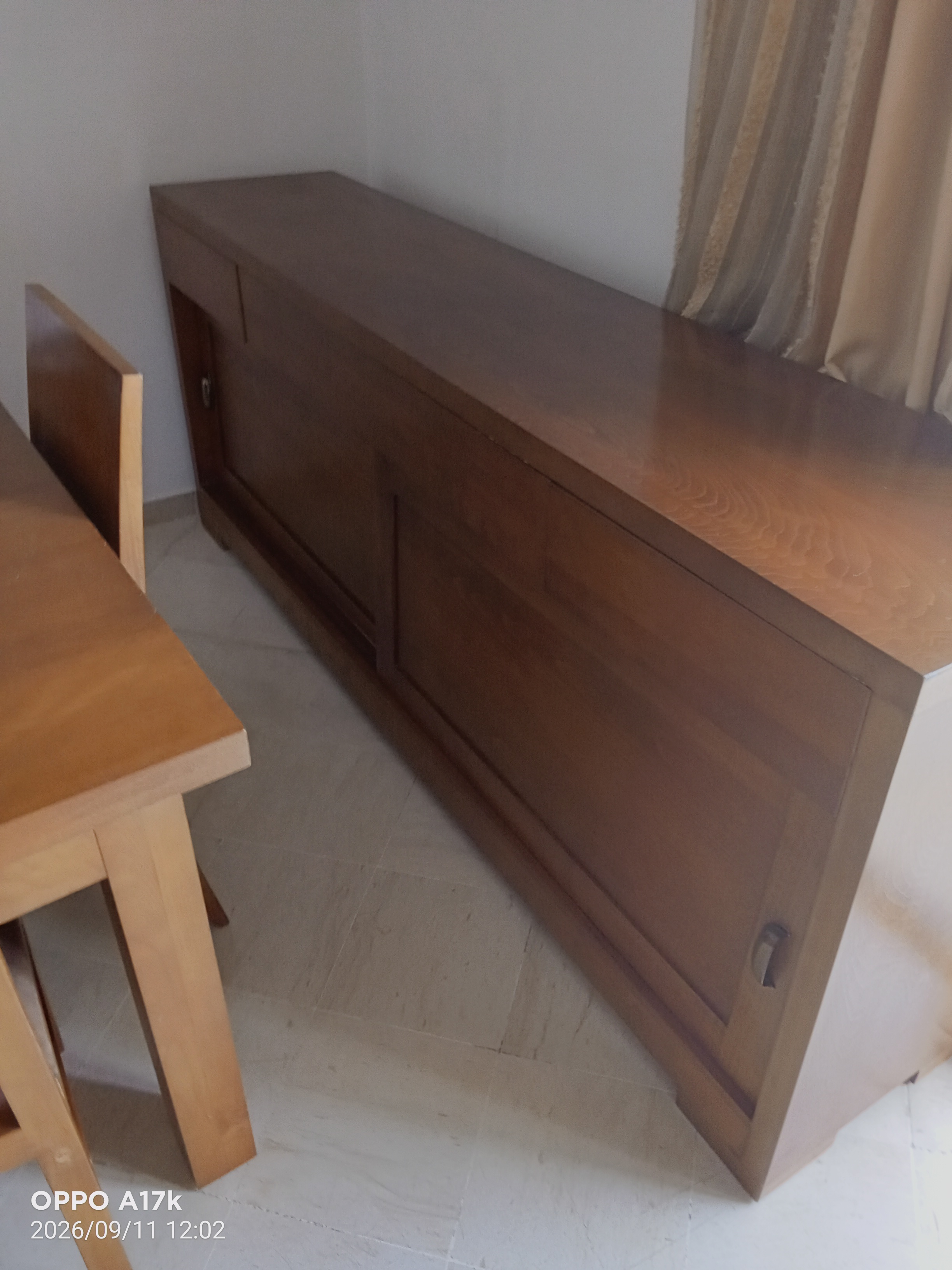 Ain Zaghouan&nbsp;Jardins de Carthage&nbsp;Salon - Salle � manger &nbsp;Salle � manger&nbsp;Salle a manger