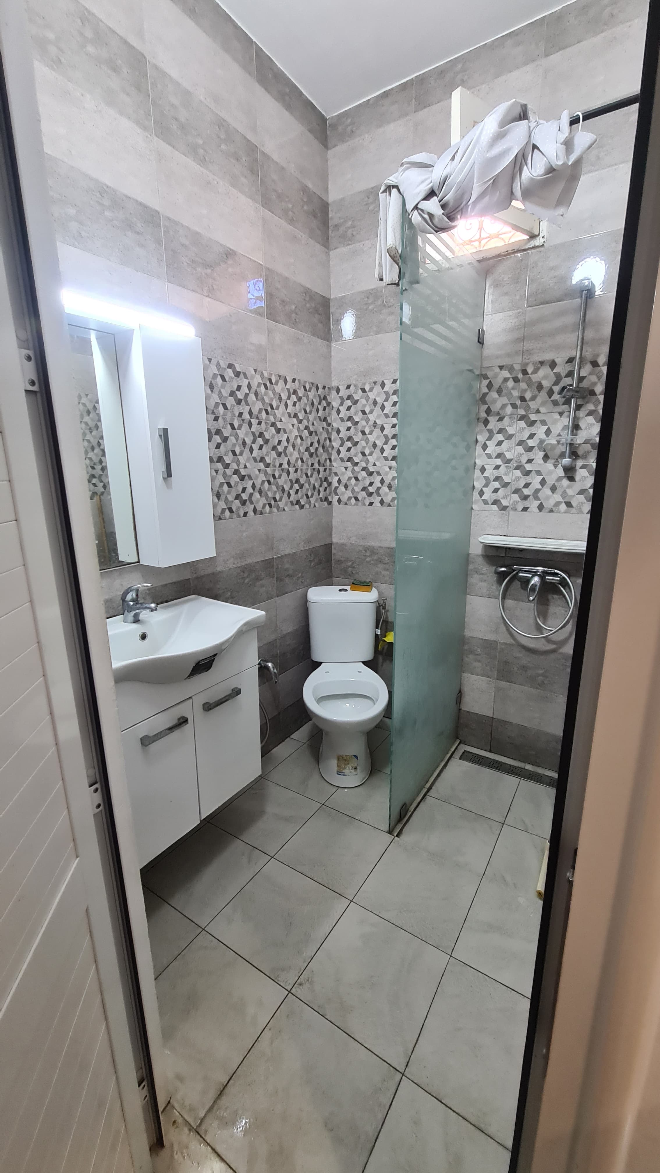 Bizerte Nord&nbsp;Bizerte&nbsp;Location&nbsp;Appart. 2 pi�ces&nbsp;Un studio s1 pour l'ann�e scolaire