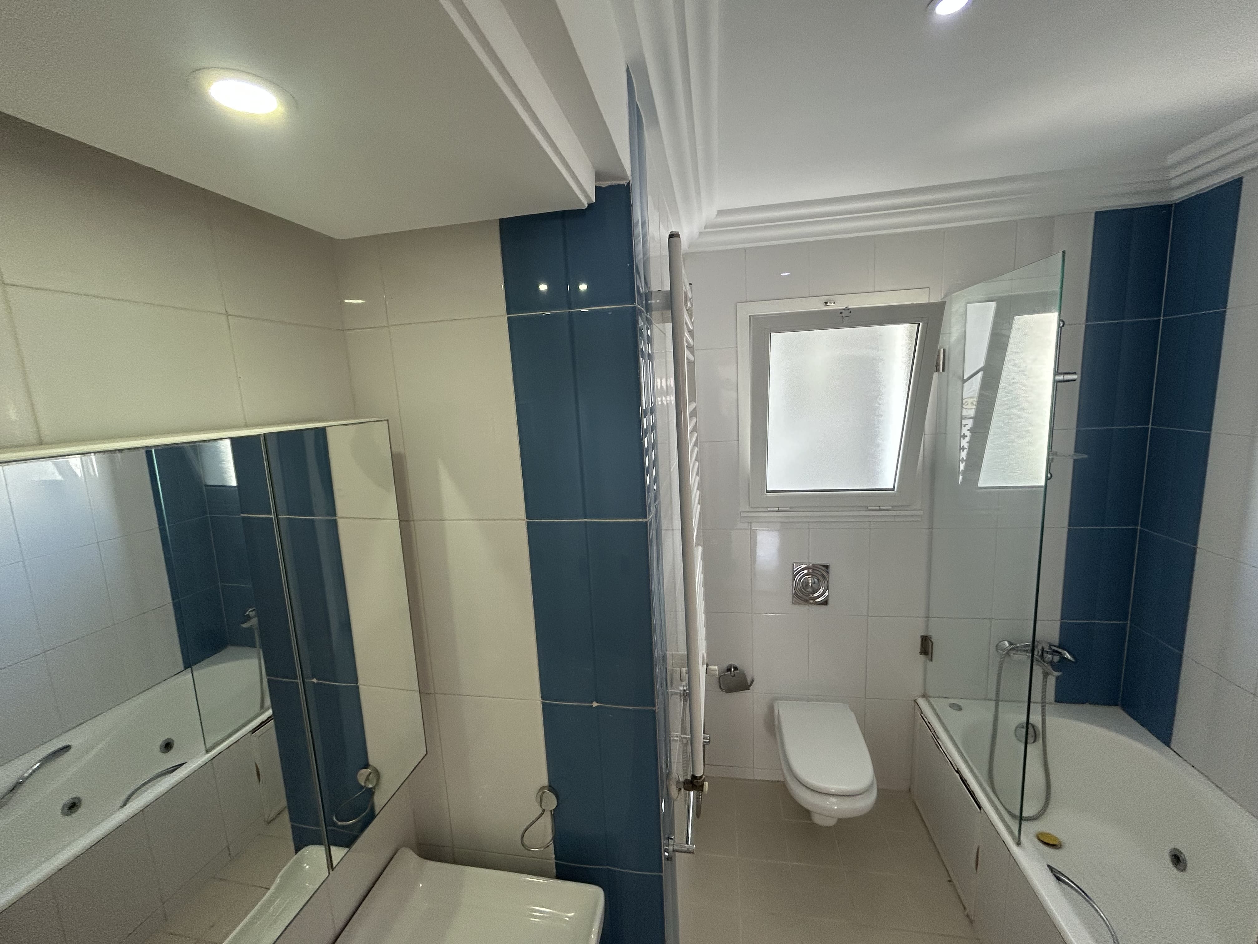 La Marsa&nbsp;Berge Du Lac&nbsp;Location&nbsp;Appart. 4 pi�ces&nbsp;Loc appartement s3 la2